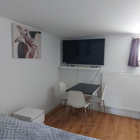Zimmer In Direkter Naehe Zu Basel Grenzach-Wyhlen Zewnętrze zdjęcie